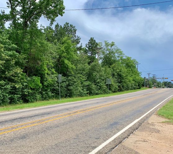 Tenneryville Rd and Pine Tree Rd: Tenneryville Rd and Pine Tree Rd, Longview, TX 75604